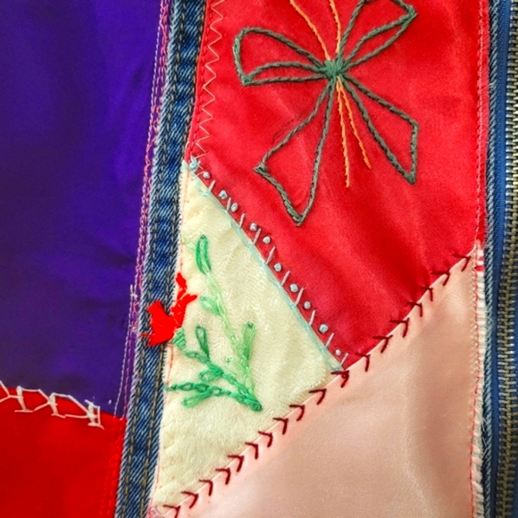 Upcycled☆Handmade Beautifully Embroidered Forever 21~Silk Patch Mini Skirt Sz 29 - Picture 9 of 13